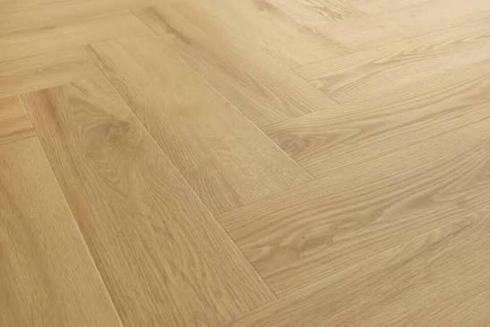 Arbiton Amaron Herringbone EIR Click CAS 227 Dub Virgin – vinylová podlaha 5 mm, 4V