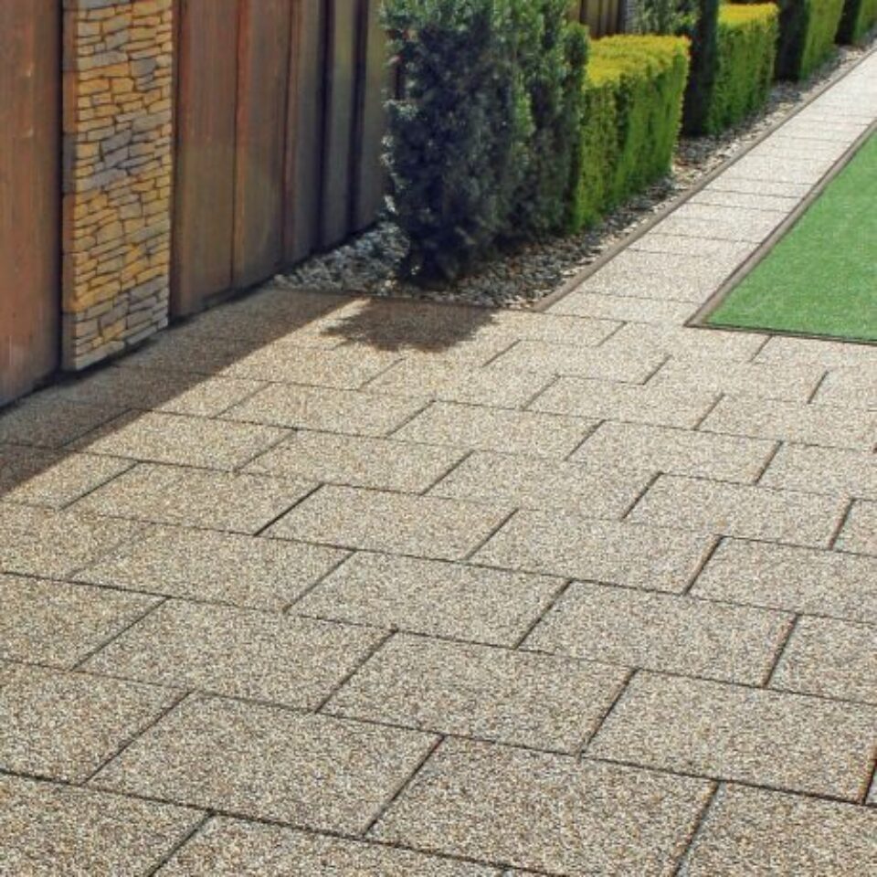 Semmelrock PICOLA platňa 40x40x3,8cm hnedá